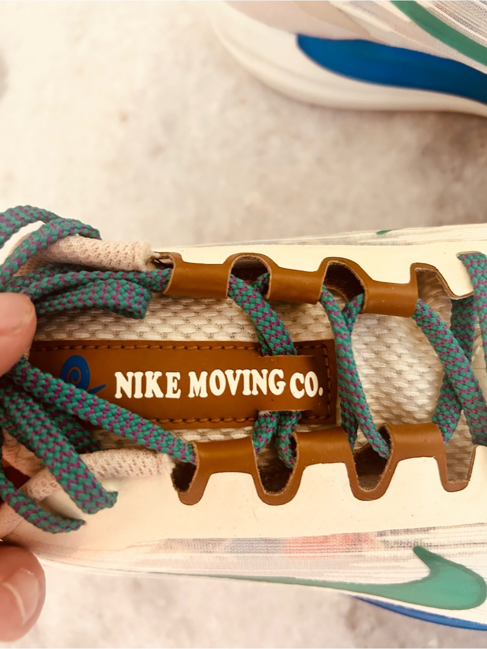 Men’s Nike Moving Co Edition Winflo 9 Premium Size 10 - Picture 6 of 7